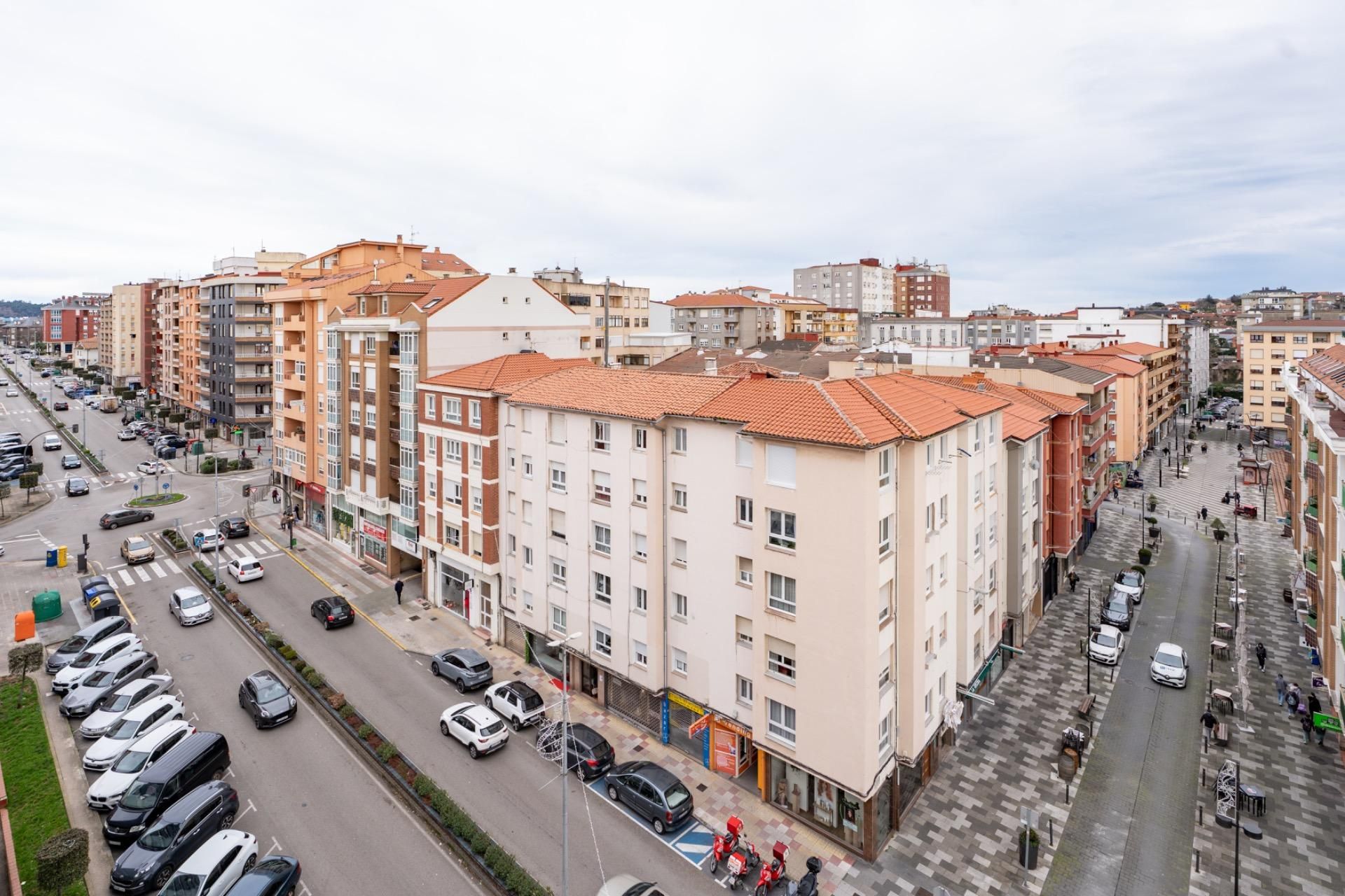 Exterior view of Flat for sale in Camargo  with Heating and Parquet flooring