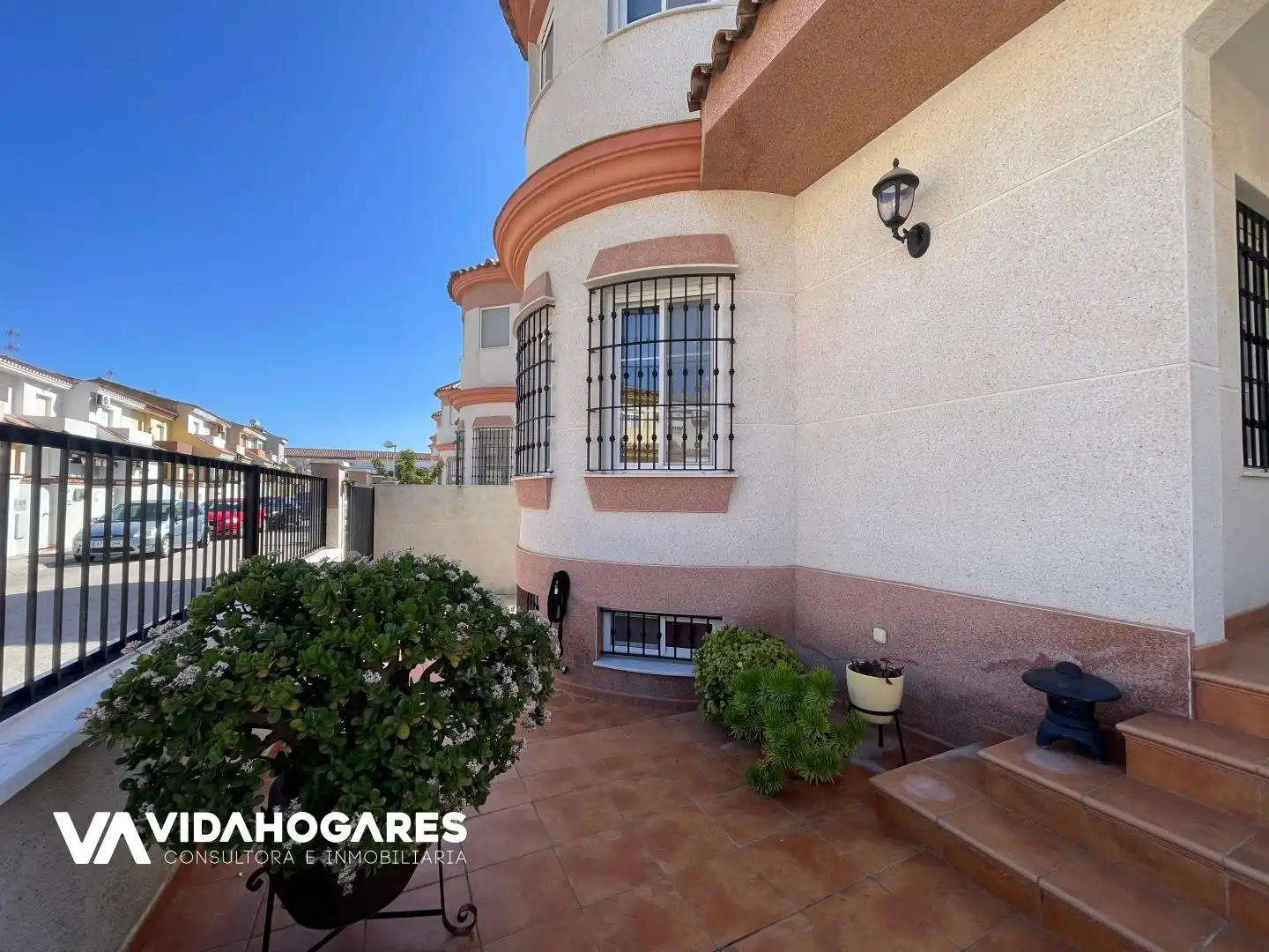 Exterior view of Houses for sale in Rota  with Air Conditioner, Heating and Terrace