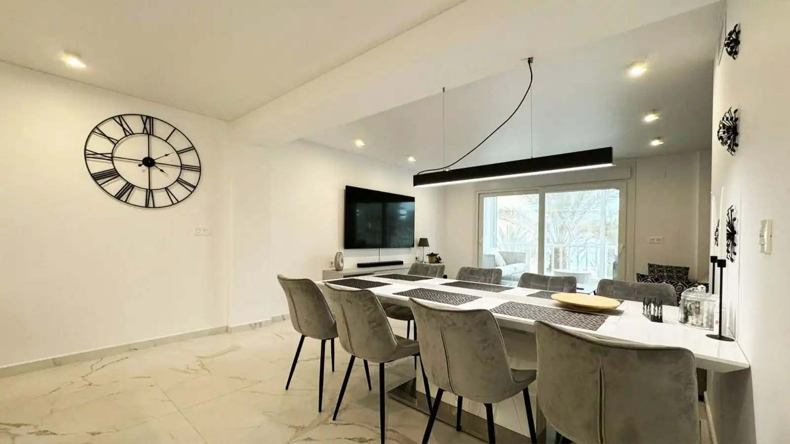 Comedor de Apartamento en venta en Elche / Elx con Aire acondicionado, Terraza y Amueblado