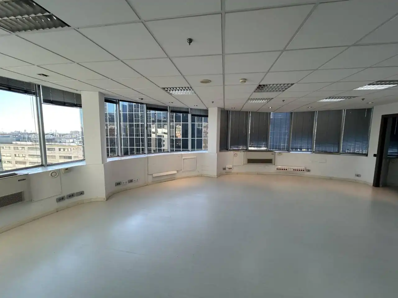 Oficina en venta en Barcelona con Aire acondicionado y Calefacción