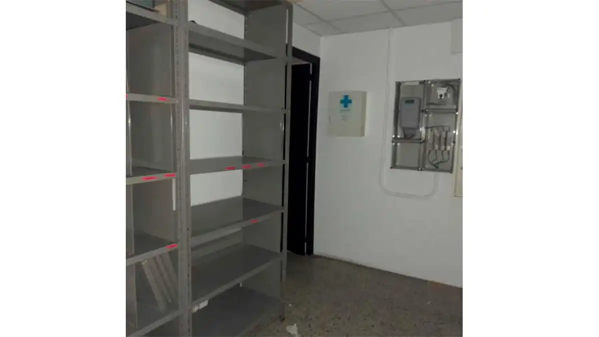 Büro zum Verkauf in PRAT DE LA RIBA, 78, Príncep de Viana - Clot -Xalets Humbert Torres