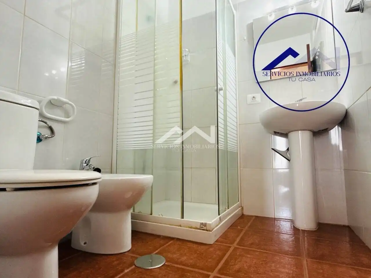 Baño de Piso en venta en El Rosario con Terraza y Balcón