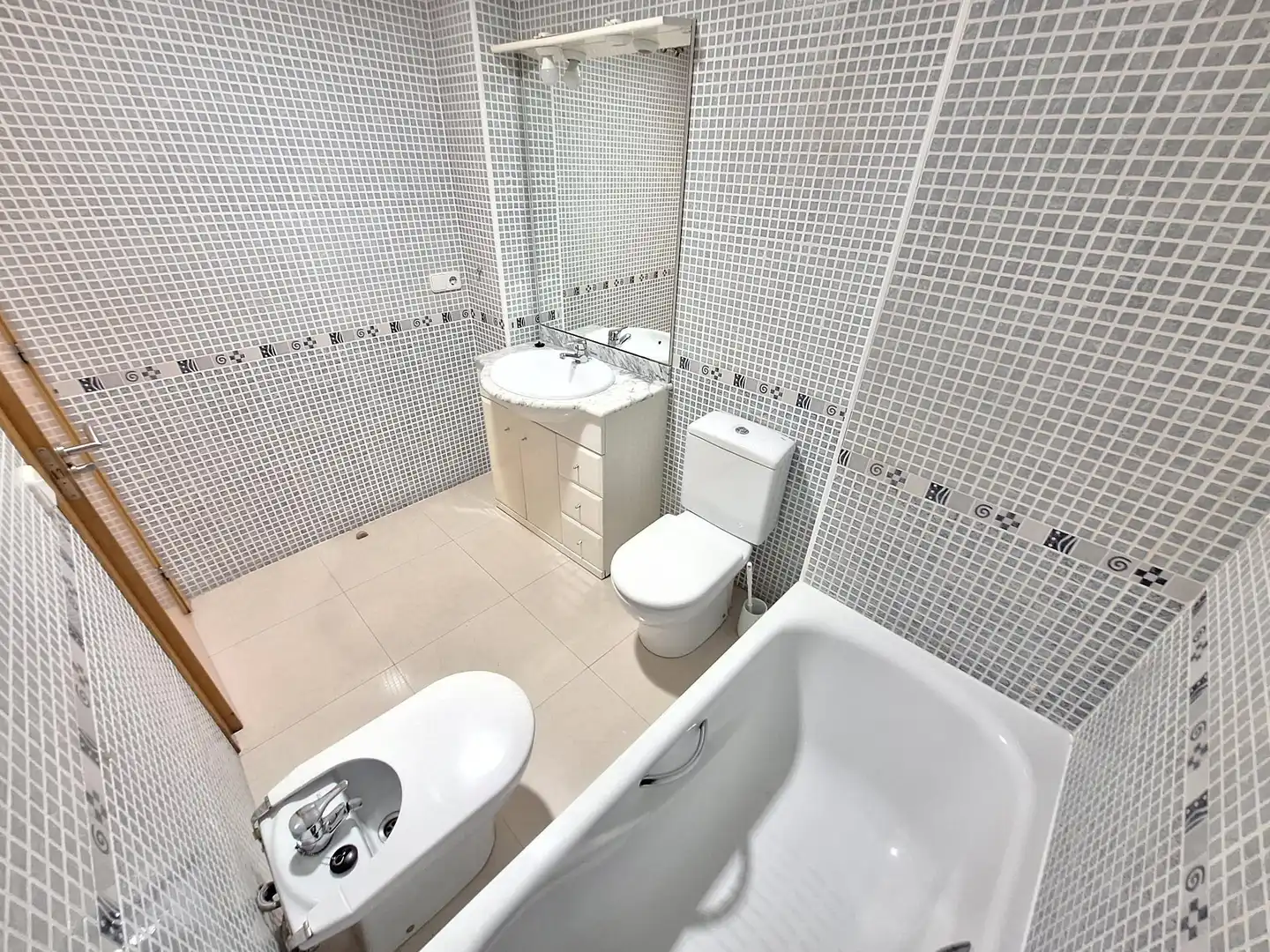 Bany de Dúplex en venda en Òdena amb Aire condicionat i Balcó