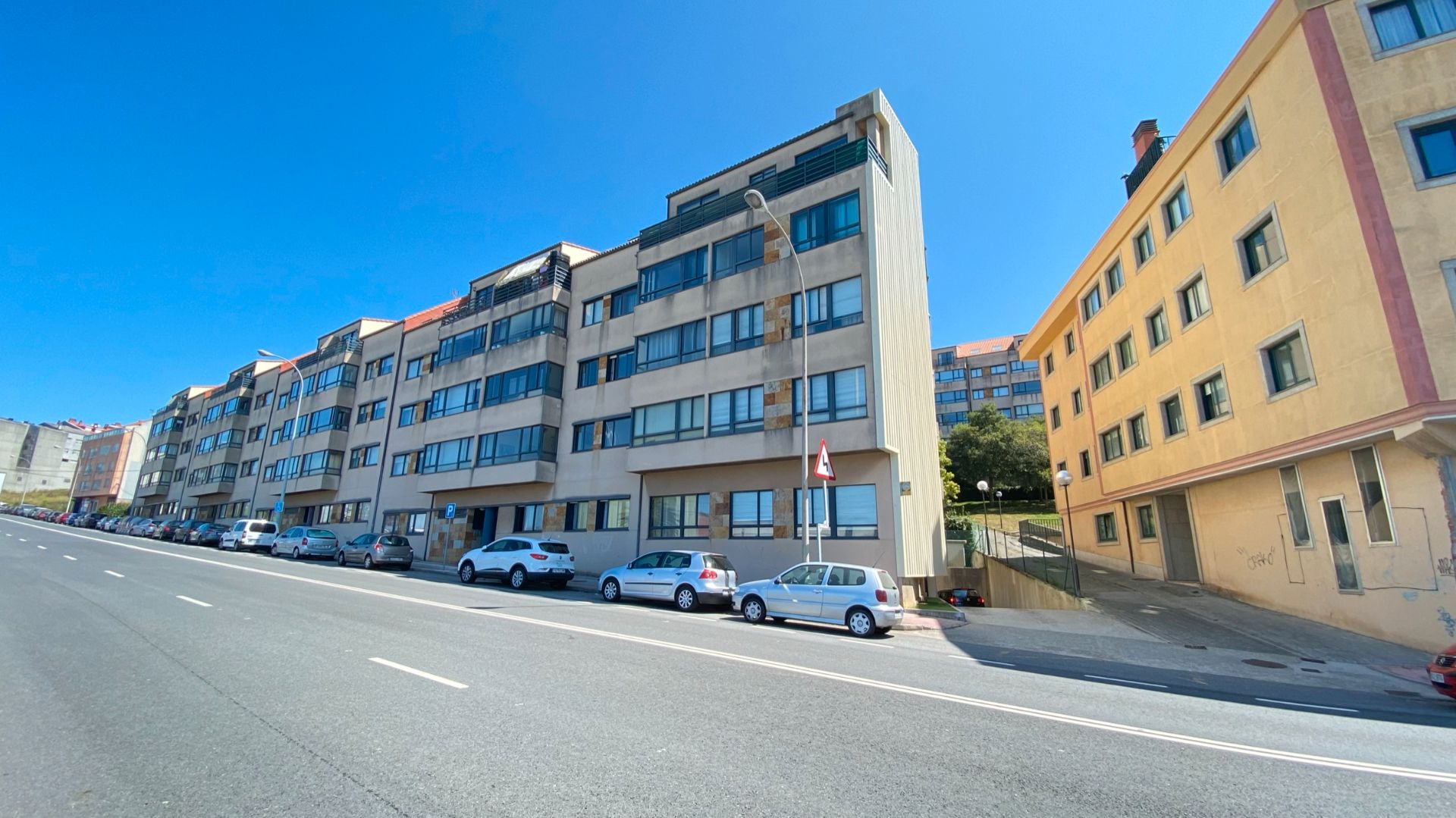 Vista exterior de Pis de lloguer en Arteixo amb Calefacció, Traster i Forn