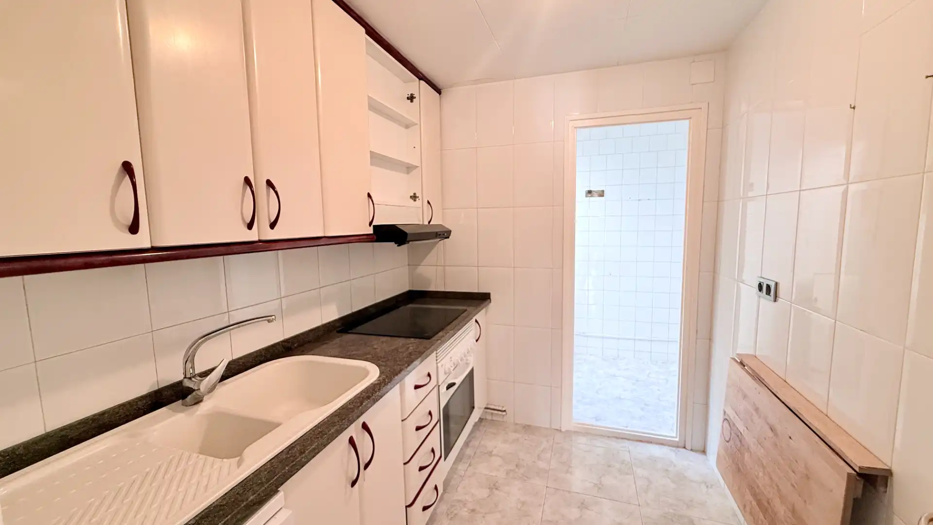 Cocina de Piso en venta en Manresa con Calefacción, Parquet y Balcón