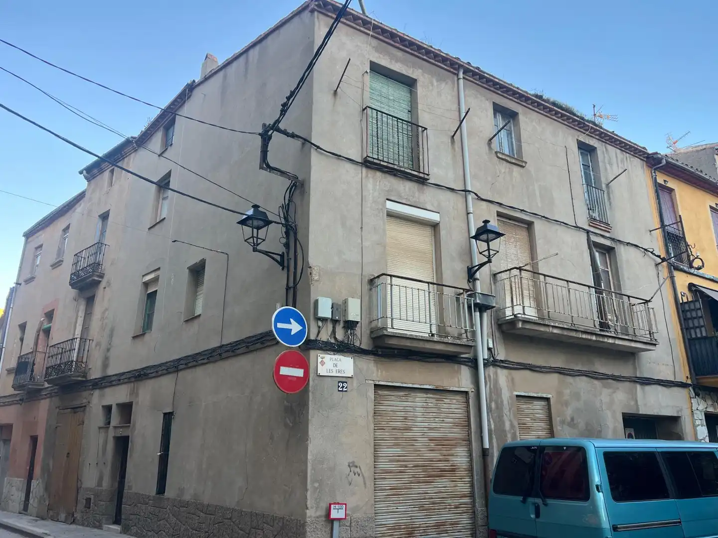 Buildings for sale in Calaf