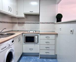 Kitchen of Flat to rent in Benalmádena  with Air Conditioner and Terrace