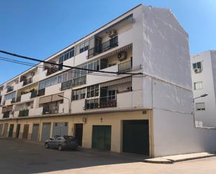 Exterior view of Flat for sale in Manzanares