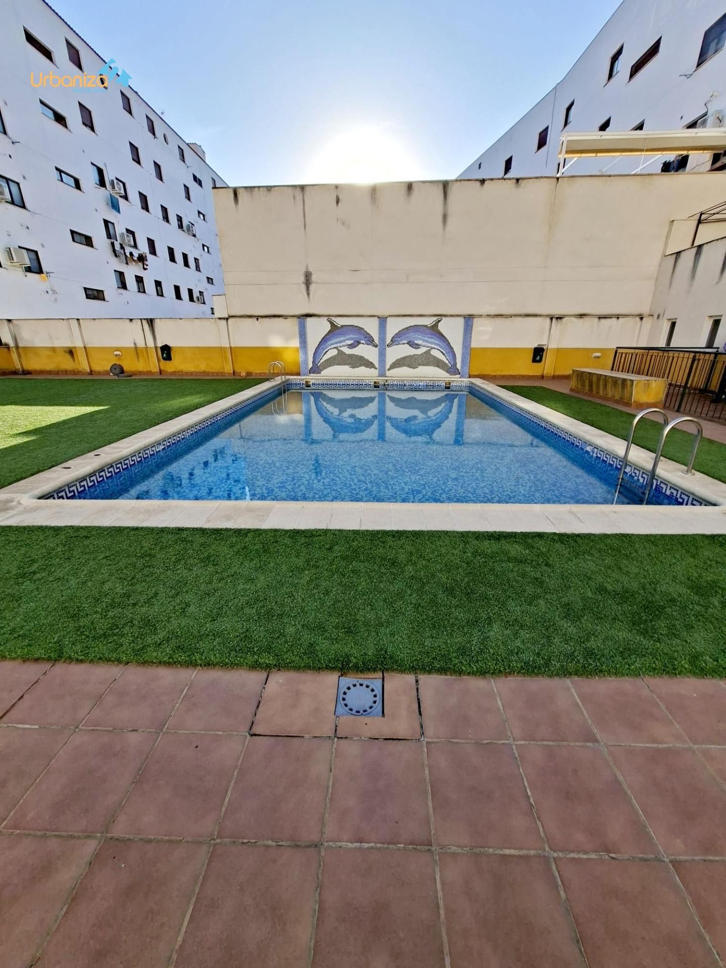 Swimming pool of Apartment for sale in Badajoz Capital  with Air Conditioner, Heating and Community pool