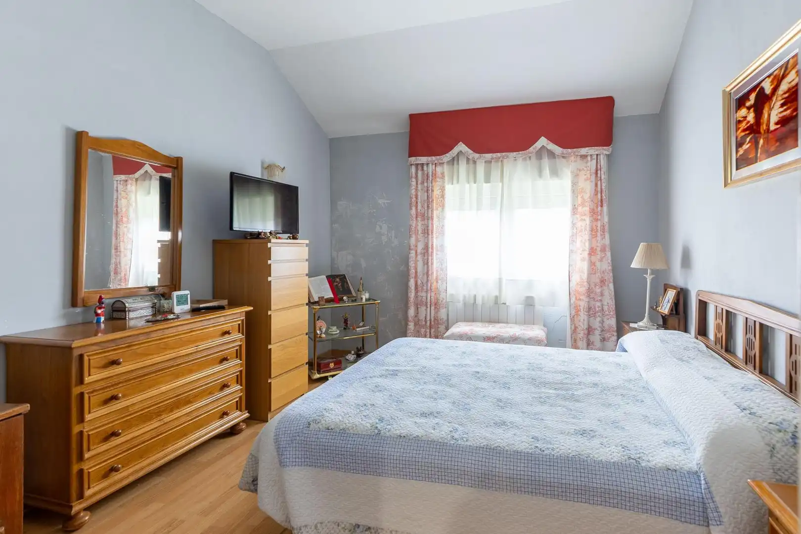 Casa adosada en venta en La Pizarra