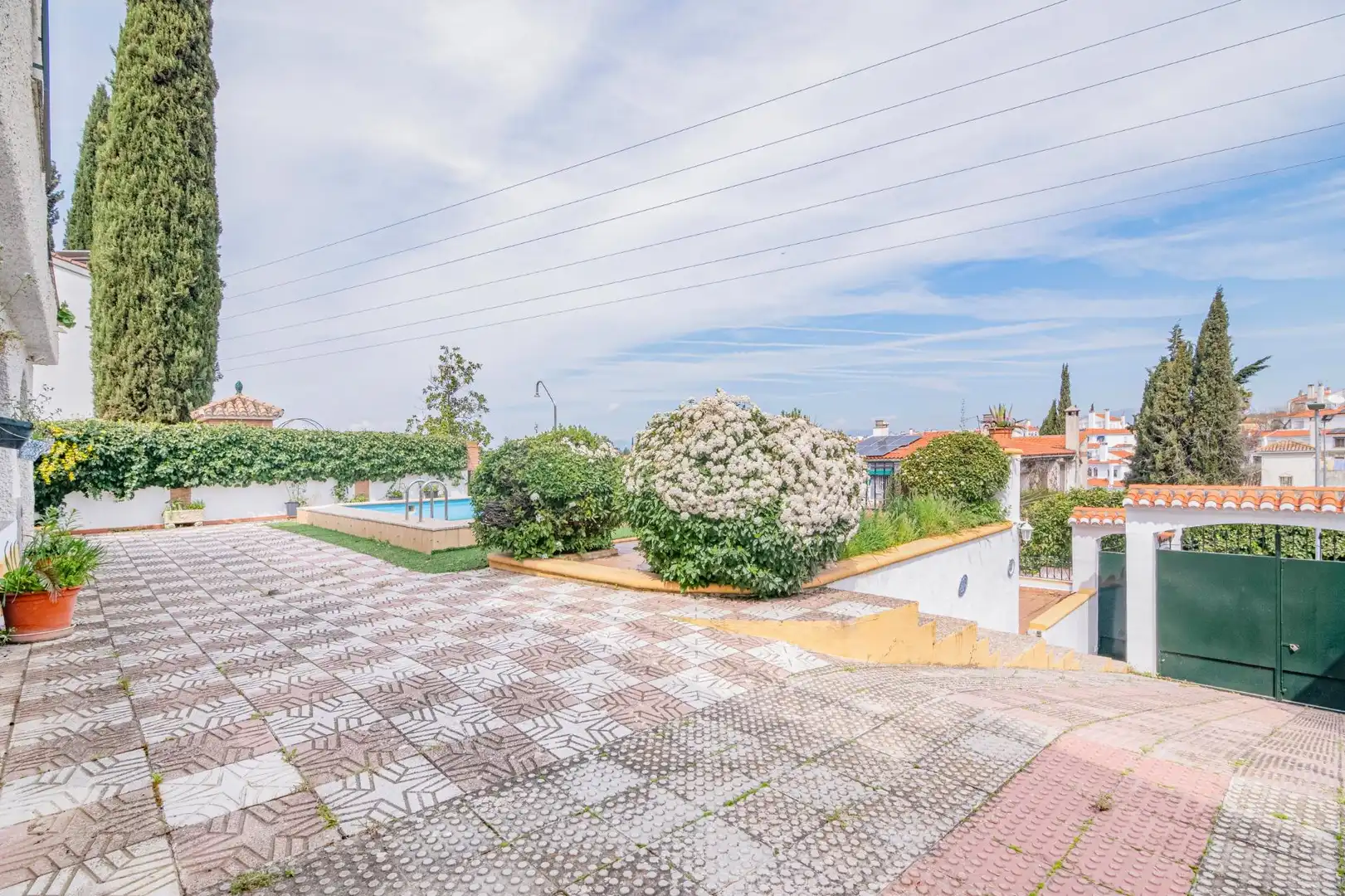 Terraza de Casa o chalet en venta en Peligros con Terraza, Piscina y Amueblado