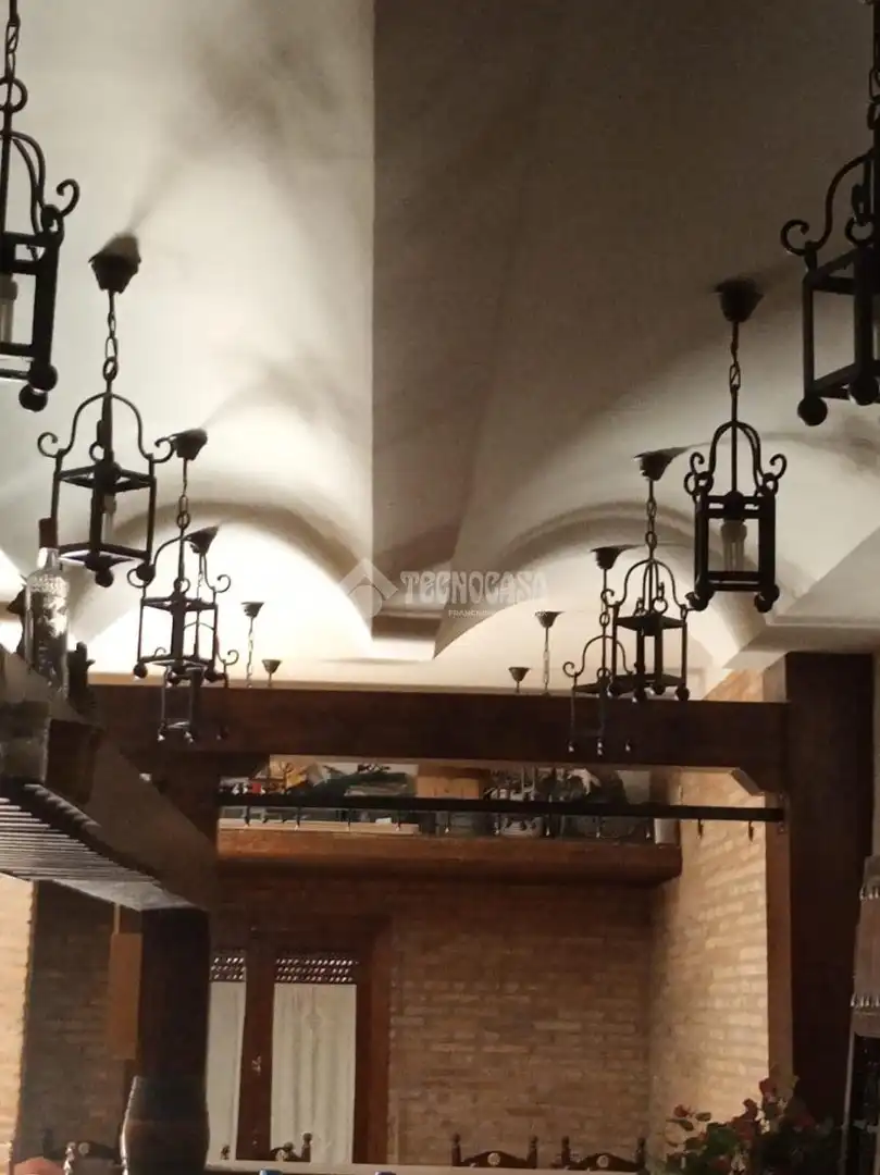 Local en venda en Alcalá de Guadaira amb Aire condicionat i Terrassa