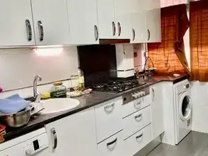 Cocina de Piso en venta en Barcelona con Aire acondicionado, Amueblado y Horno