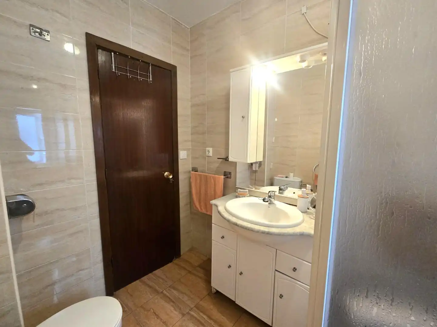 Bathroom of Flat for sale in Plasencia  with Air Conditioner, Heating and Terrace