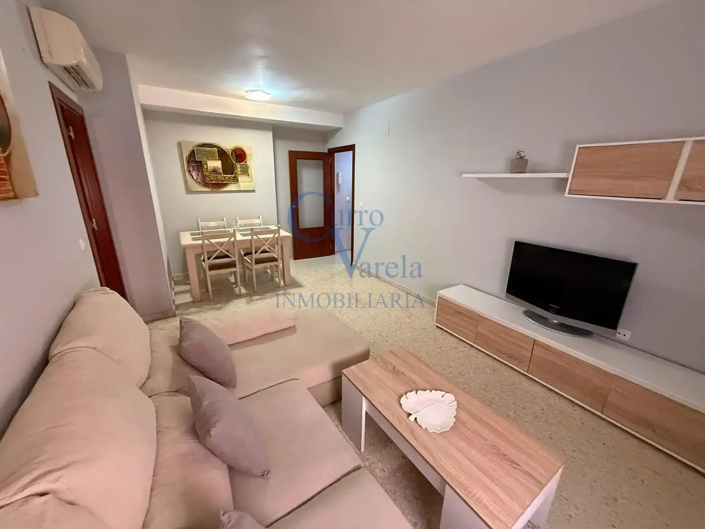 Sala de estar de Piso en venta en Dos Hermanas con Aire acondicionado, Calefacción y Trastero