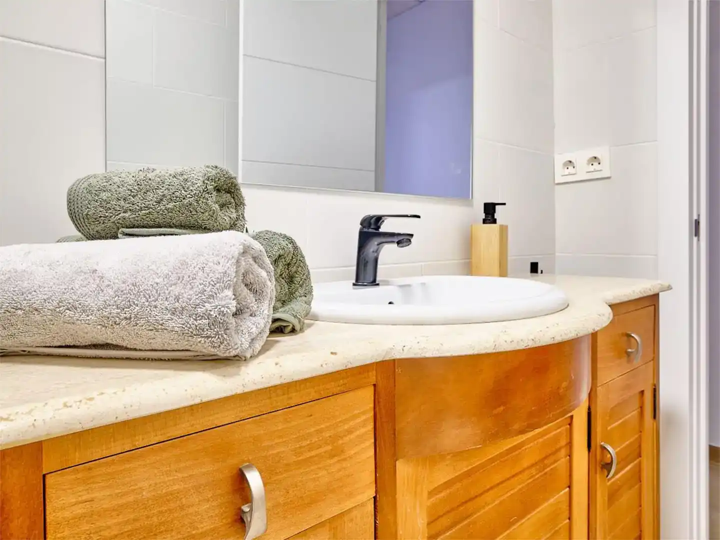 Baño de Piso para compartir en Murcia