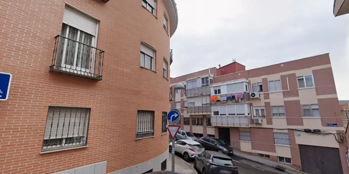 Exterior view of Garage for sale in Madrid