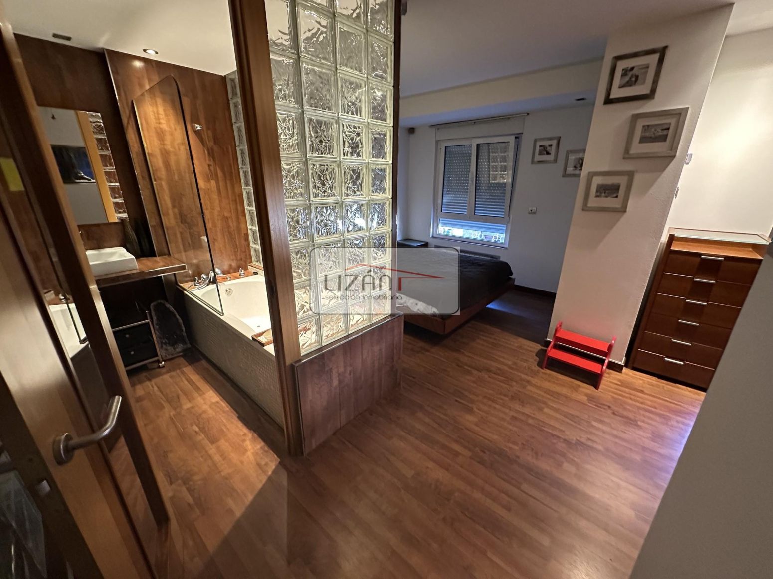 Flat for sale in Oviedo - Dario de Regoyos, Fozaneldi - Tenderina