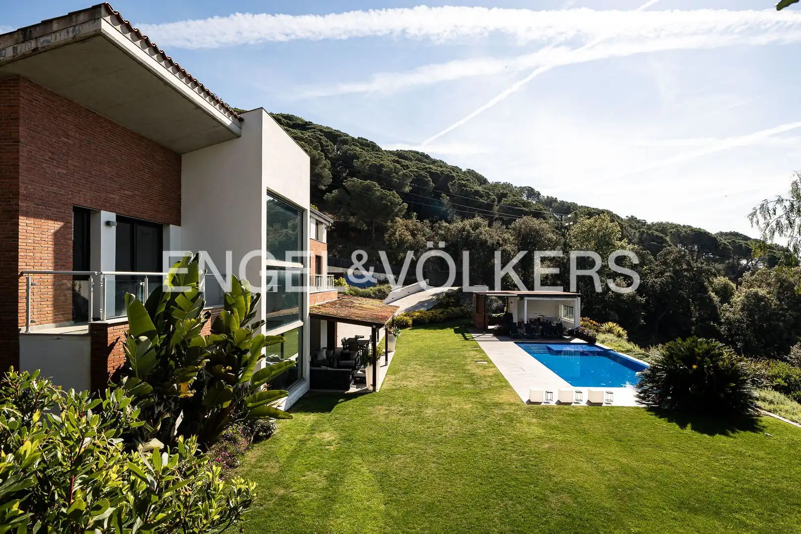 Exterior view of Houses for rent in Sant Andreu de Llavaneres  with Air Conditioner, Heating and Private garden