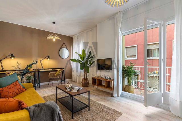 Piso en Alquiler en El Camp de l'Arpa del Clot