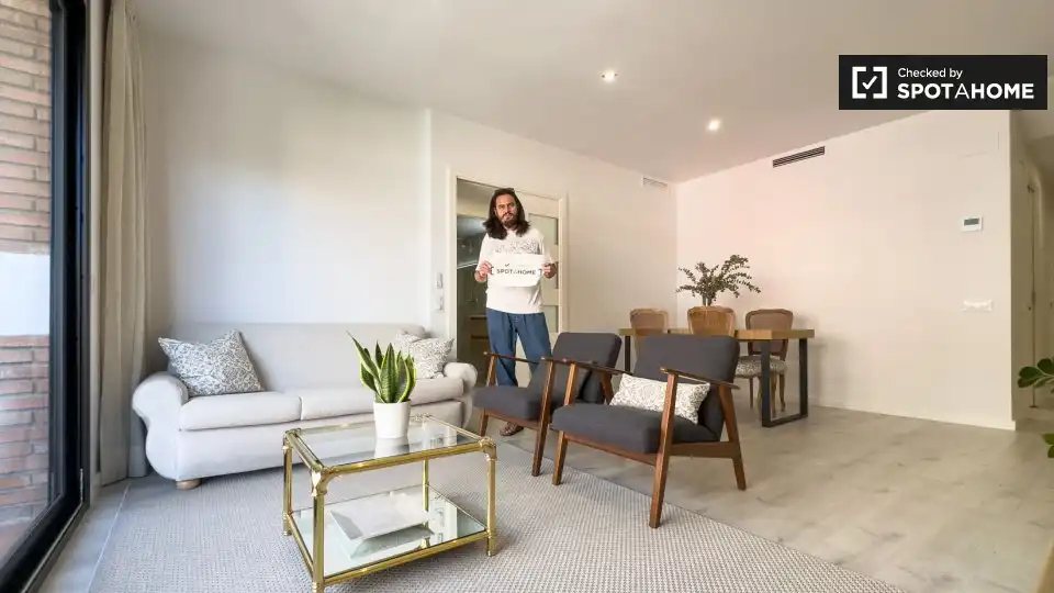 Appartamento con terrazza in affitto a Eixample, imagen 2