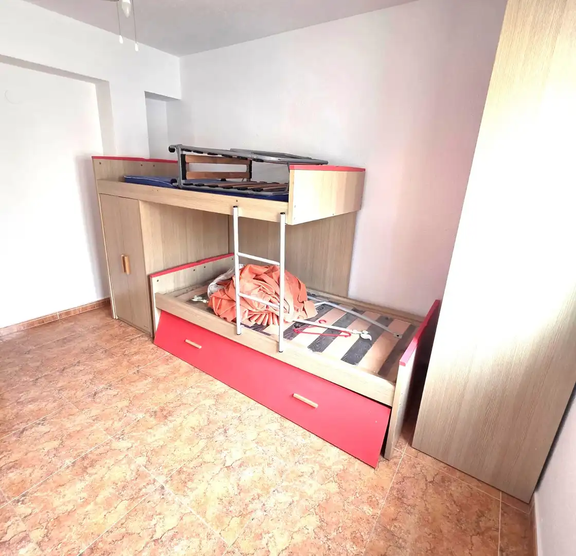 Habitación de Piso en venta en Carboneras con Amueblado