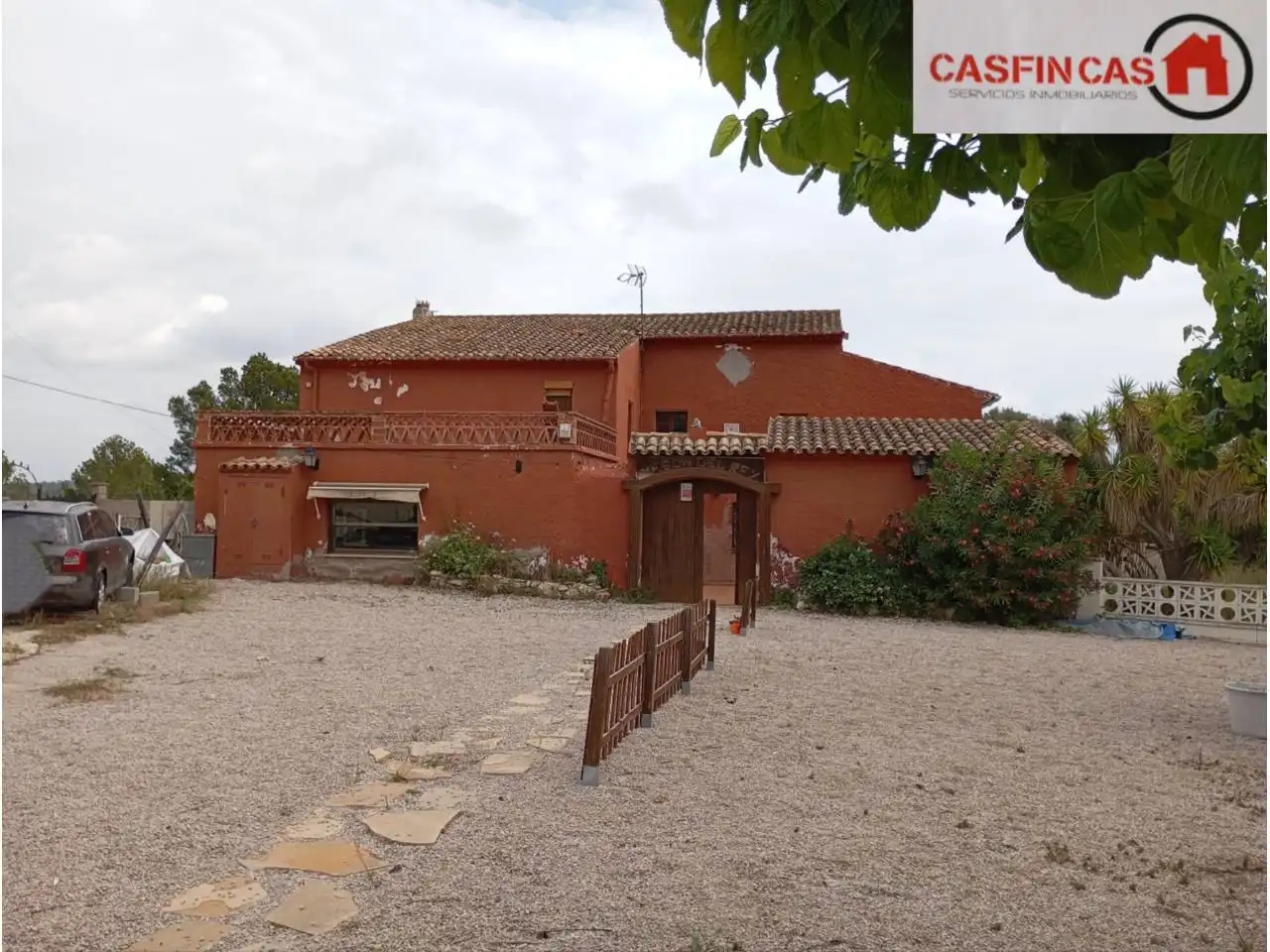 Casa rústica amb jardí en venda a Mas Borràs - Coto del Rey