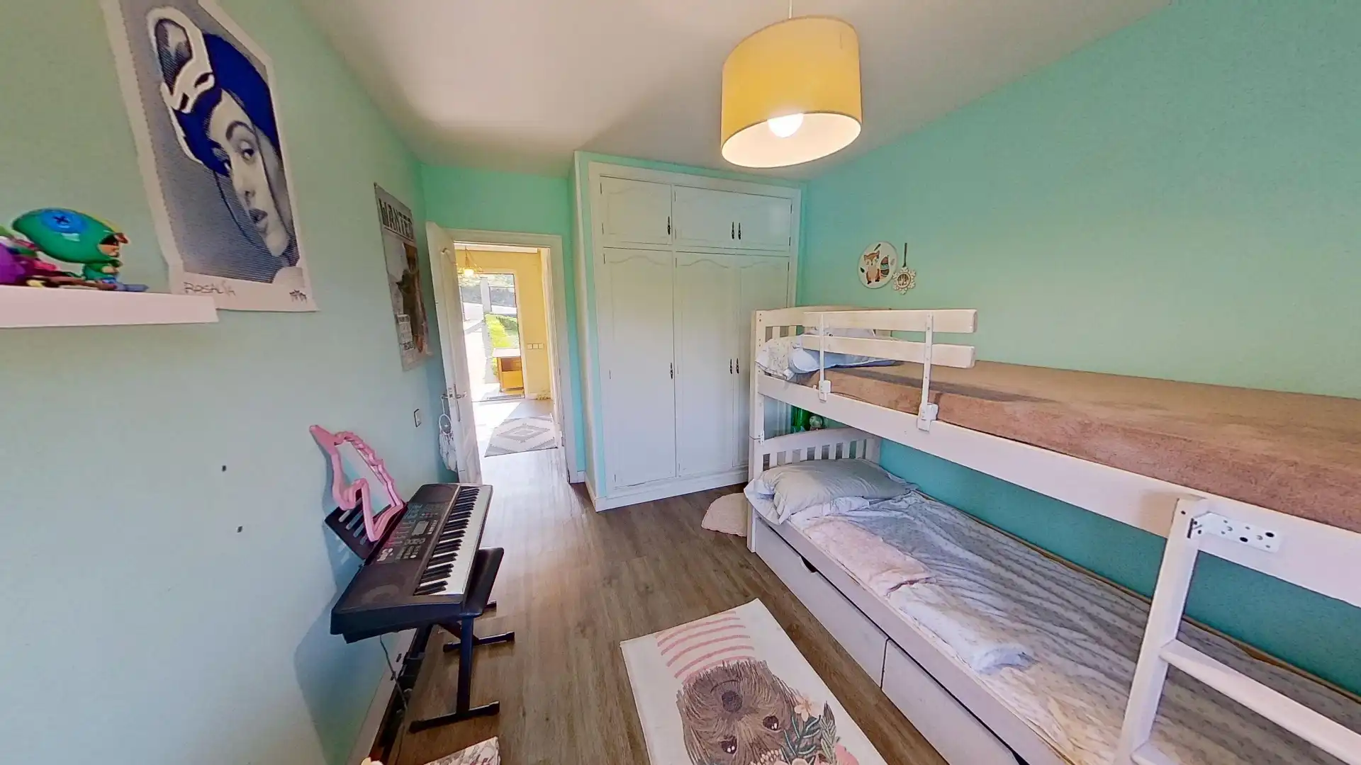 Habitación de Casa o chalet en venta en Gijón  con Calefacción, Jardín privado y Parquet