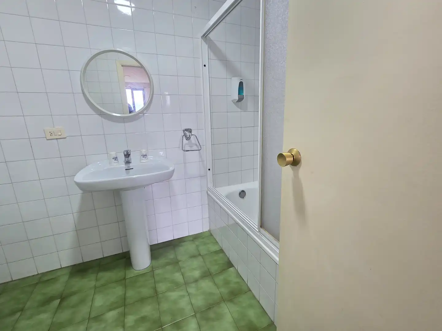 Gemischtgenutztes Gebäude zum Verkauf in Avenida Bos Aires 1, imagen 14