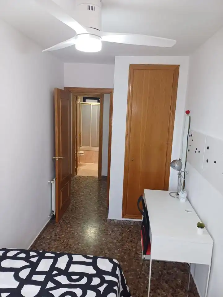 Flat with lift to rent in De L'Actriu Encarna Máñez, imagen 13
