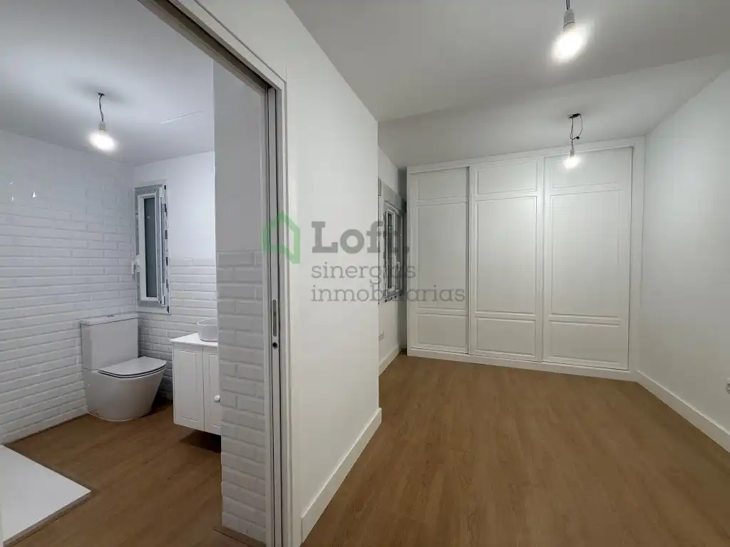 Habitación de Piso en venta en Badajoz con Aire acondicionado y Calefacción