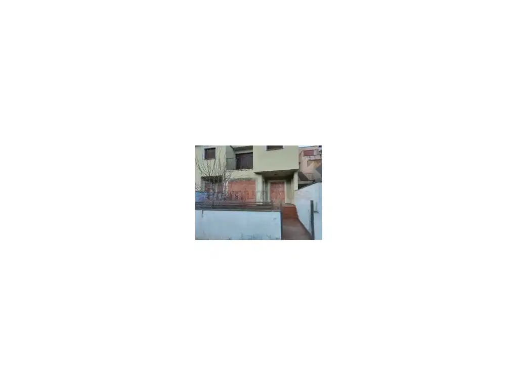 Vista exterior de Edificio en venta en Capafonts