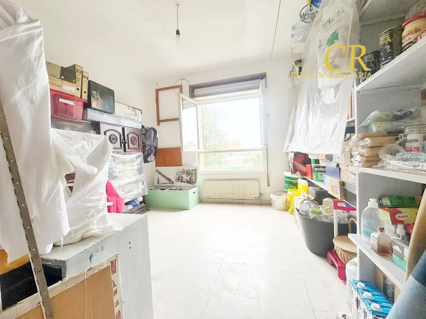 Habitación de Piso en venta en Gijón  con Amueblado