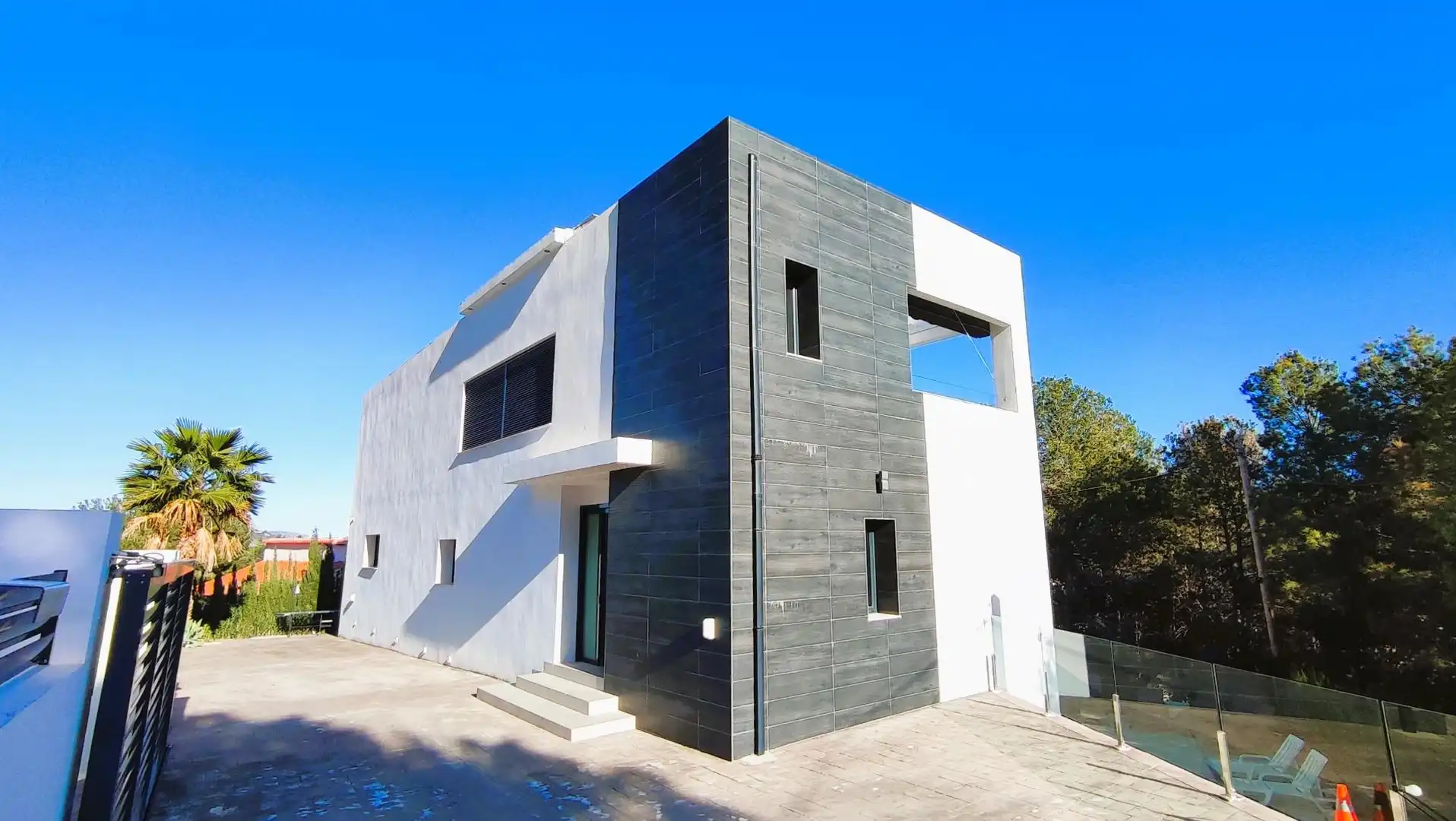Vista exterior de Casa o xalet en venda en Calpe / Calp amb Aire condicionat, Jardí privat i Terrassa