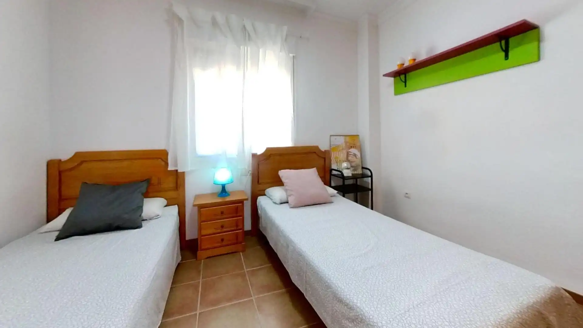 Bedroom of Flat for sale in Rincón de la Victoria  with Terrace, Furnished and Community pool