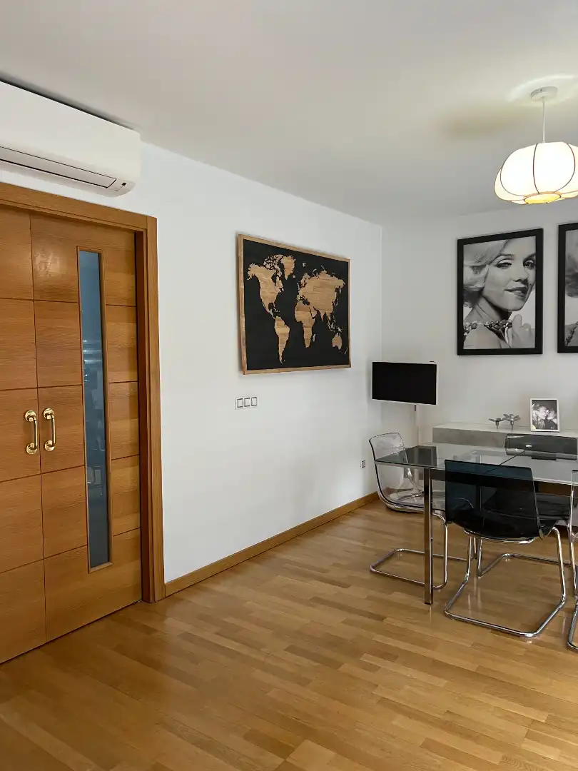 Vista exterior de Casa o xalet en venda en Loeches amb Calefacció, Jardí privat i Terrassa