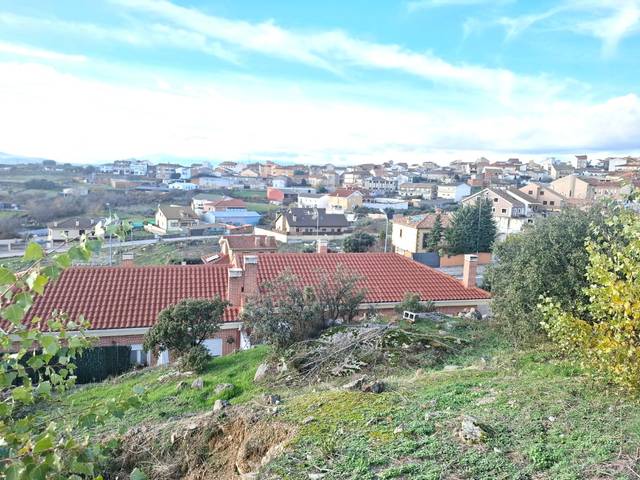 Terreno residencial en Venta en Calle Abarejo, 12 en El Vellón