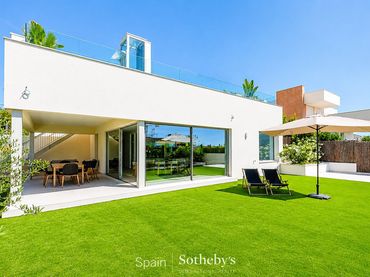 Casa con piscina in vendita a La Plana