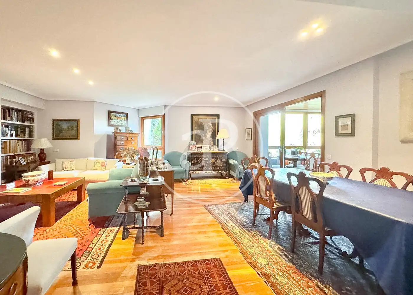 Living room of Flat for sale in La Moraleja  with Air Conditioner, Heating and Private garden