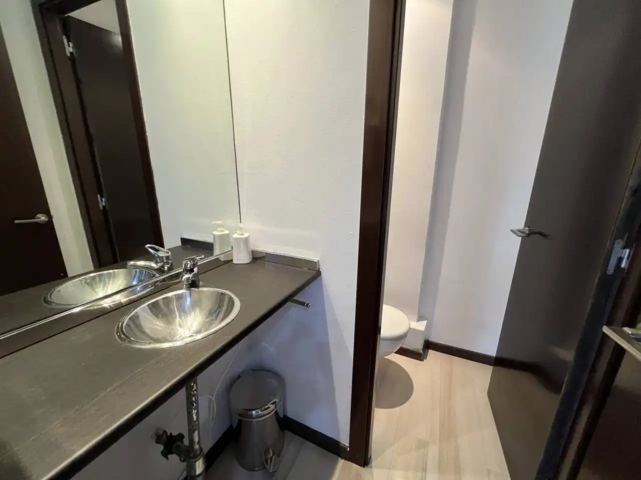 Geschaftsraum zur Miete in L'Hospitalet de Llobregat, Barcelona