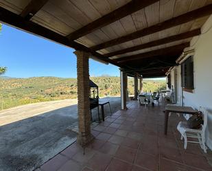 Terrassa de Finca rústica en venda en Guaro amb Aire condicionat, Terrassa i Piscina