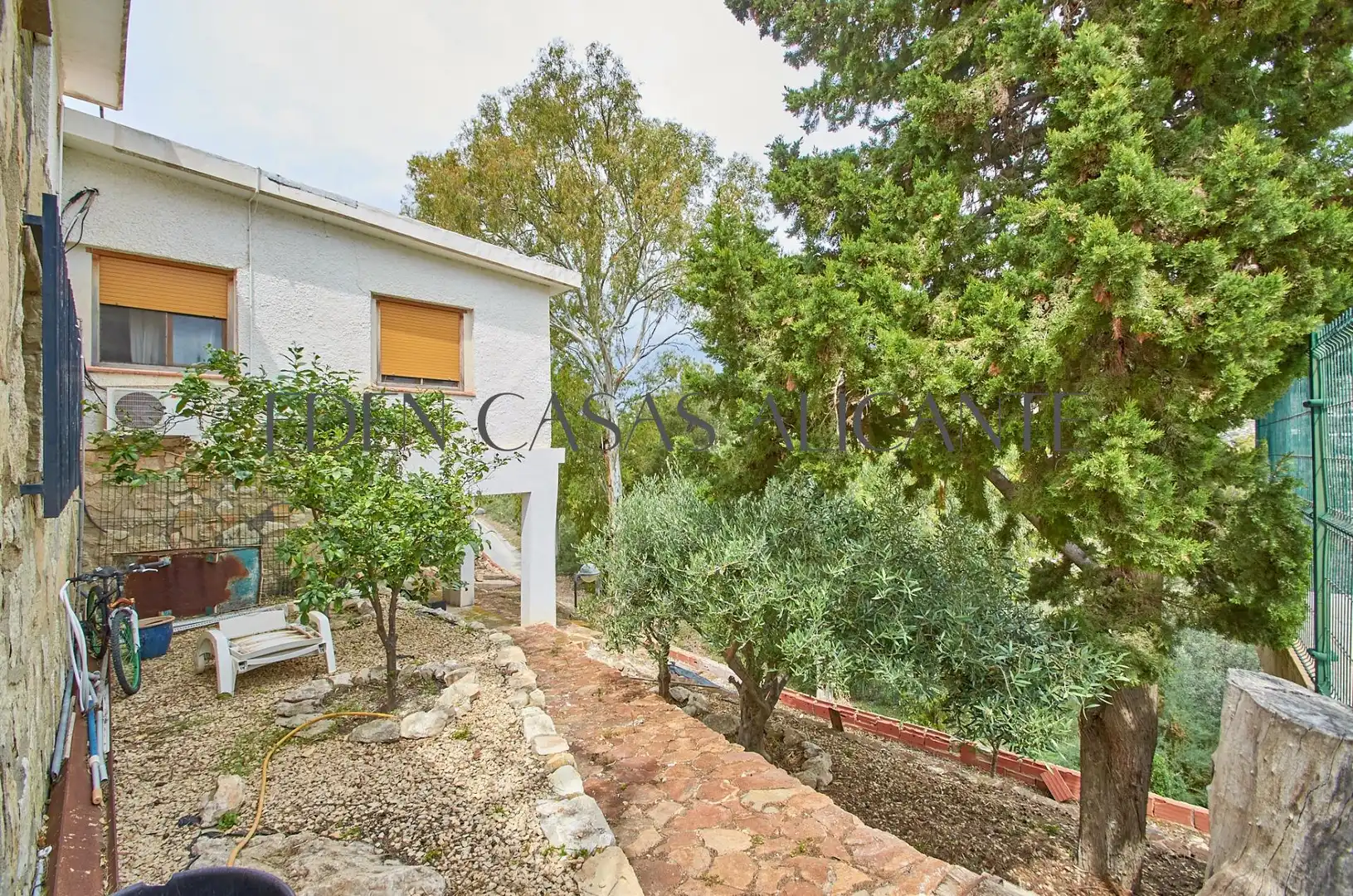 Garden of Houses for sale in El Campello  with Air Conditioner, Heating and Private garden