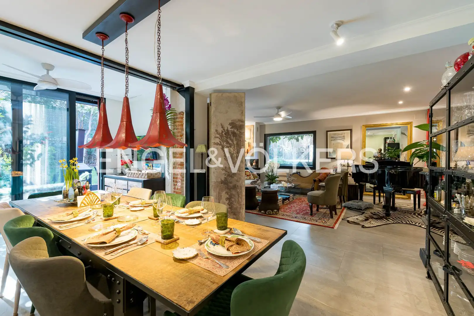 Dining room of Houses for sale in Madrid  with Air Conditioner, Heating and Private garden