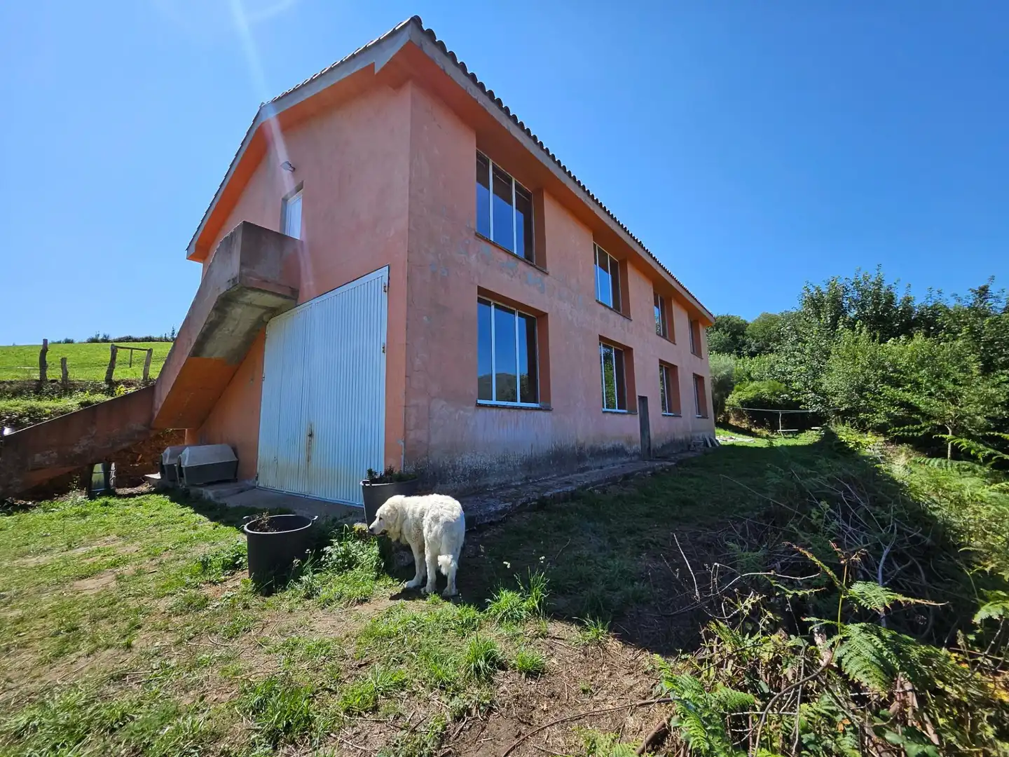 Country homes for sale in Allande