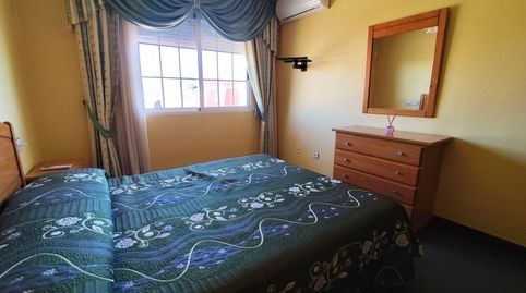 Foto 3 de Casa adosada en venta en Calle Calle Pintor Sorolla, Los Narejos - Punta Calera, Los Alcázares