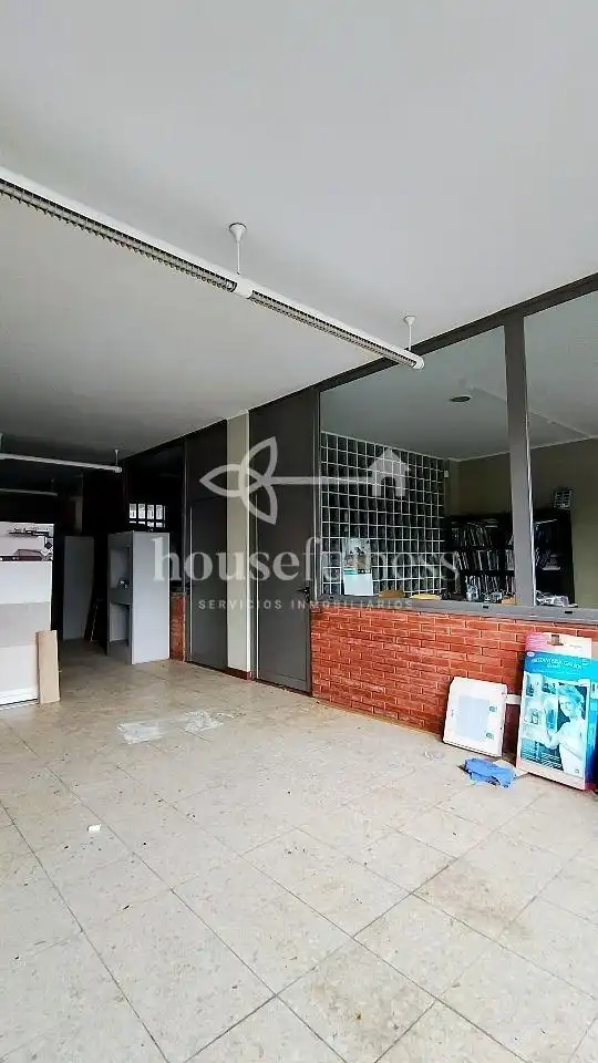 Local commercial à louer à Pontedeume, imagen 5