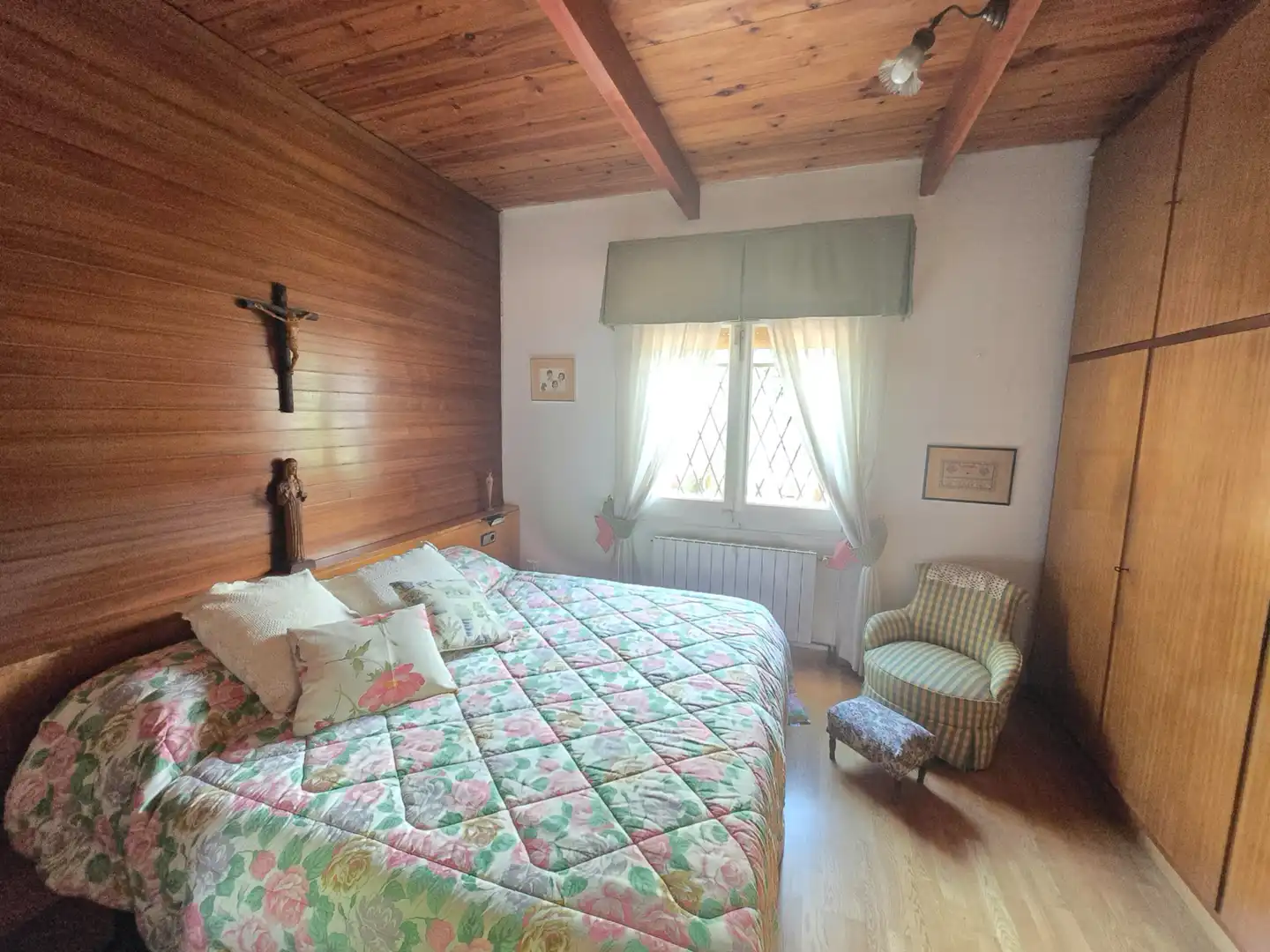Dormitori de Casa o xalet en venda en Sant Just Desvern amb Aire condicionat, Calefacció i Jardí privat