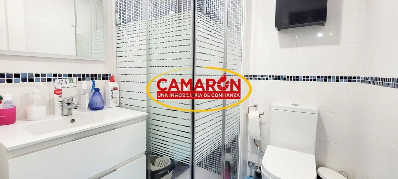 Baño de Casa adosada en venta en Coria del Río con Aire acondicionado