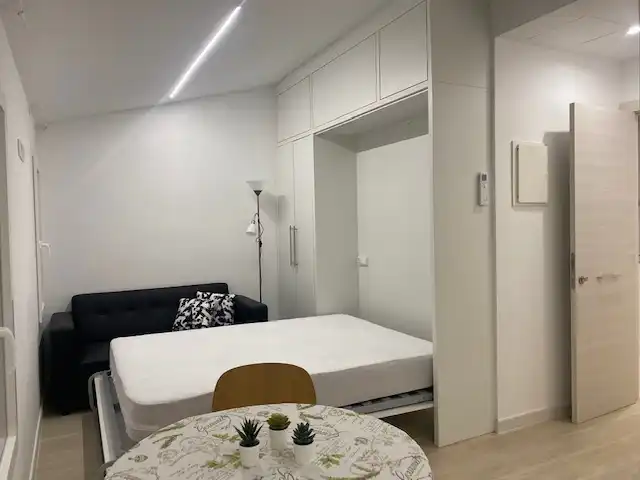 Bedroom of Attic for rent in Barcelona  with Air Conditioner, Heating and Terrace
