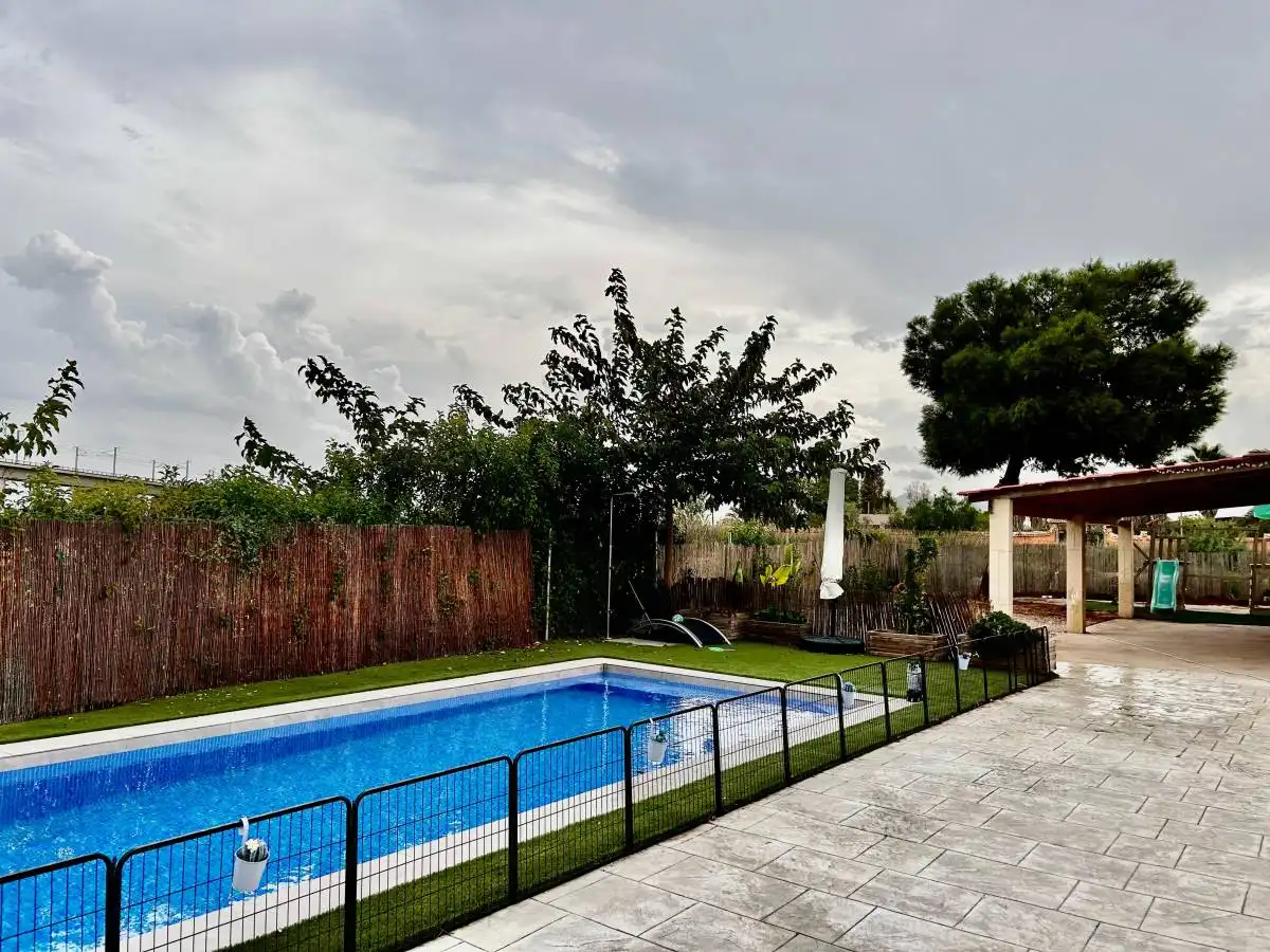 Schwimmbecken von Haus oder Chalet zum Verkauf in Crevillent mit Heizung und Schwimmbad